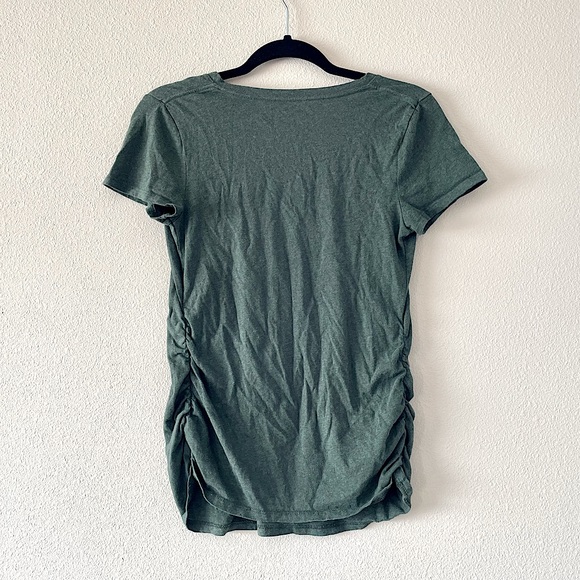 **EUC/LIKE NEW** ISABEL MATERNITY by Isabel & Ingrid HEATHERED OLIVE GREEN TEE - Picture 5 of 5